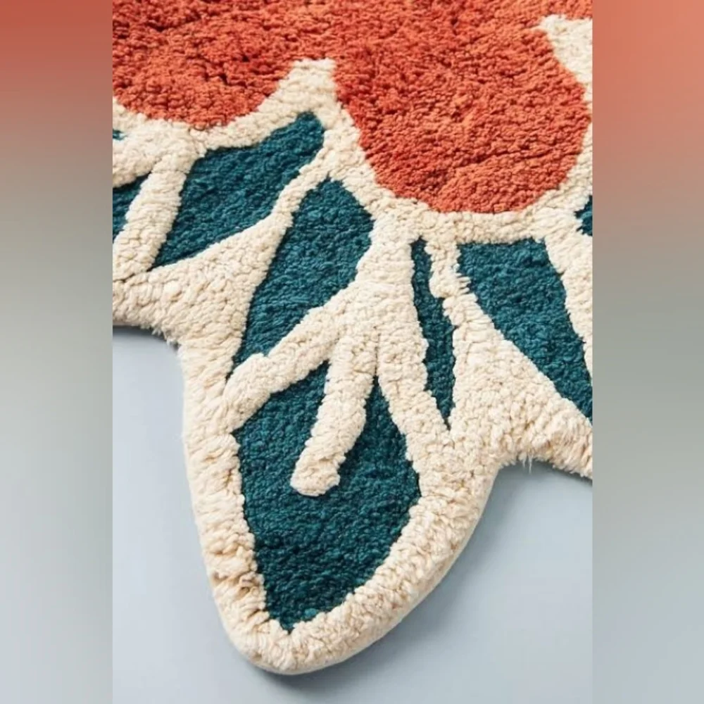 NWT Anthro Tufted Bouquet Bath Mat